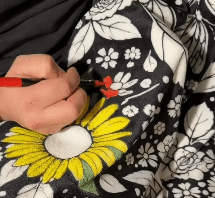 Sreyos™ Coloring Blanket