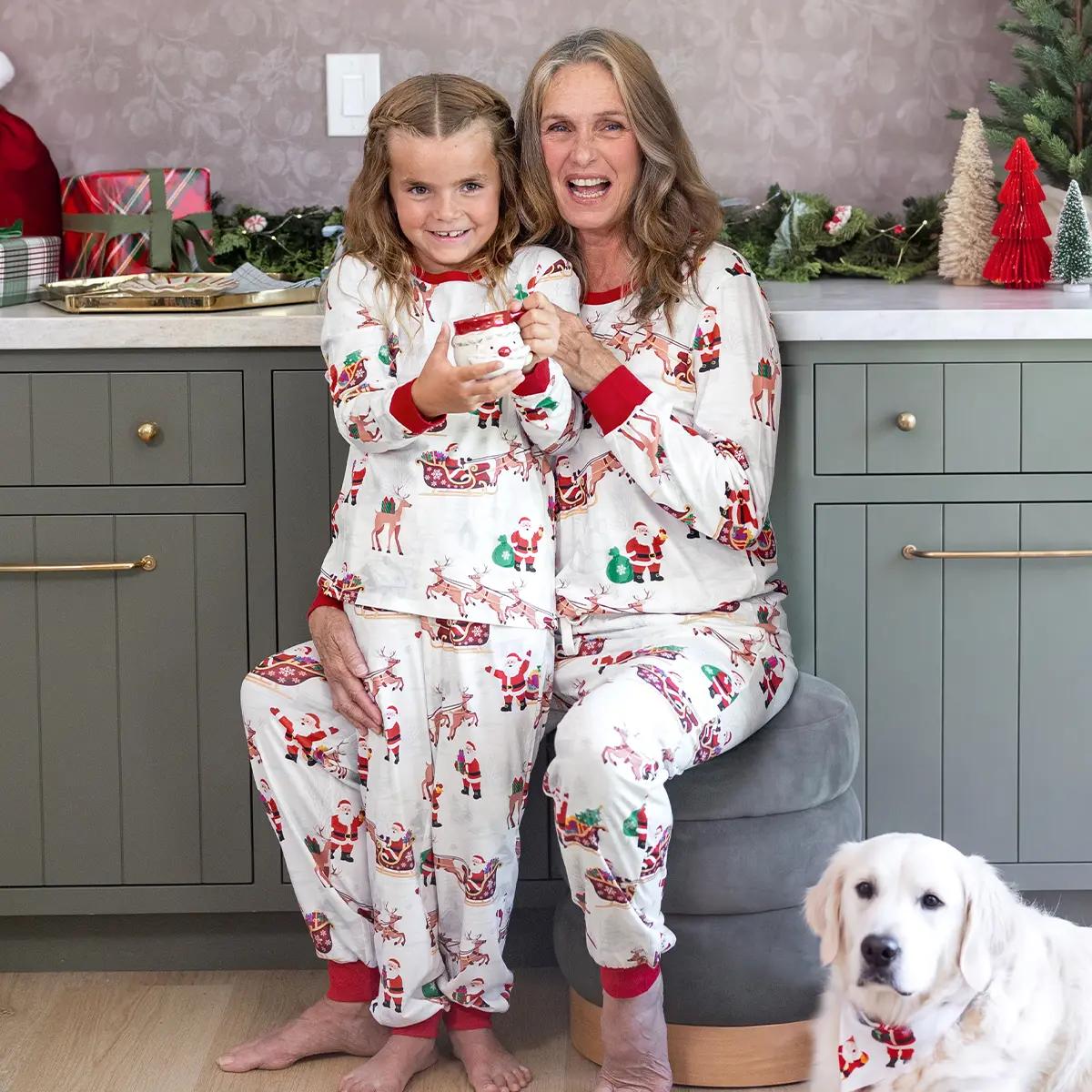 Early Bird | PatPat Mommy & Me Family Matching Christmas Pajamas with Socks Gift, Classic Crew Neck Santa Sleigh & Reindeer Print Elastic Waist Set